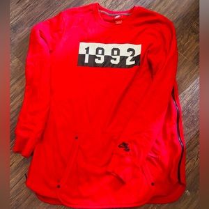 - Nike Pullover Crewneck Sweater